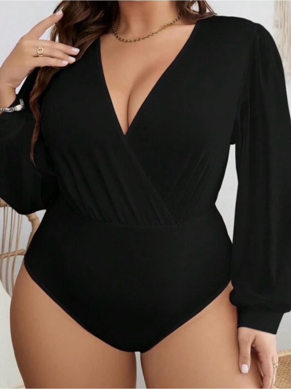 SHEIN Black Long Sleeve V-Neck Surplice Bodysuit